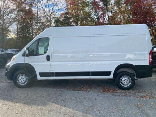 2025 RAM ProMaster 2500 Tradesman