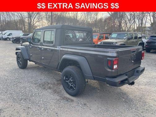 2025 Jeep Gladiator Sport