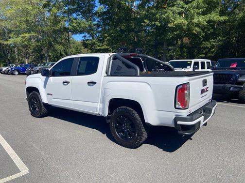 2022 GMC Canyon AT4