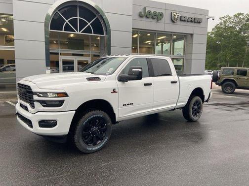 2025 RAM 2500 Lone Star Crew Cab 4x4 6'4' Box
