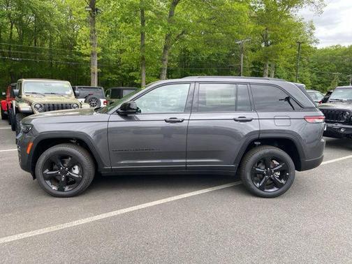 2025 Jeep Grand Cherokee Limited X
