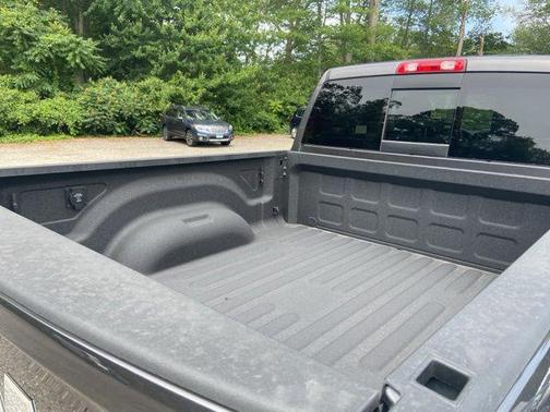 2025 RAM 2500 Tradesman Crew Cab 4x4 6'4' Box
