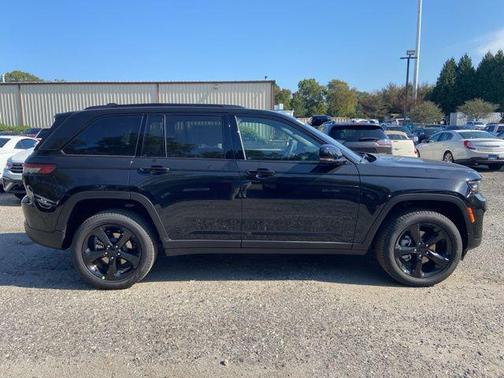 2025 Jeep Grand Cherokee Limited X