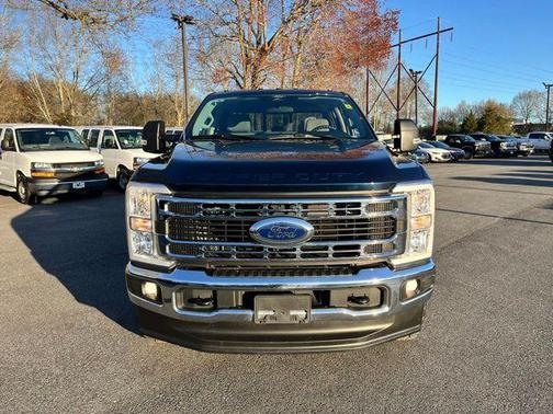 Antimatter Blue Metallic 2024 Ford F-350 XLT