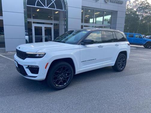 2025 Jeep Grand Cherokee Summit