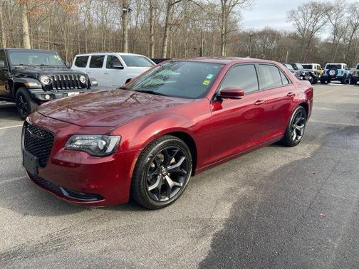 2022 Chrysler 300 S