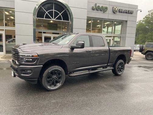 2025 RAM 2500 Laramie Crew Cab 4x4 6'4' Box