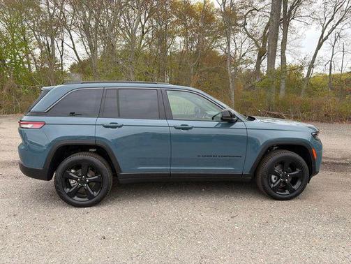 Steel Blue 2026 Jeep Grand Cherokee Limited