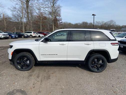 2025 Jeep Grand Cherokee Altitude