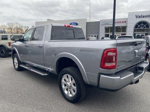 2022 RAM 2500 Laramie Crew Cab 4x4 6'4' Box