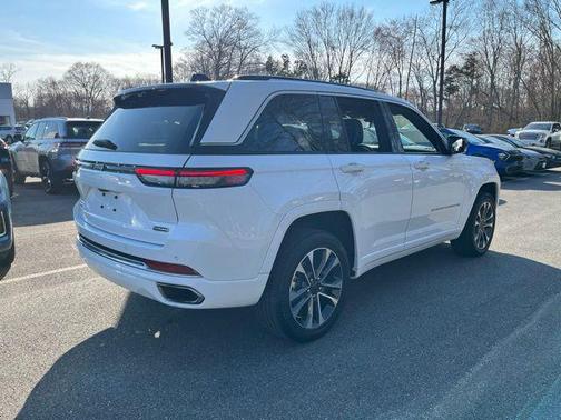 2023 Jeep Grand Cherokee 4xe Overland