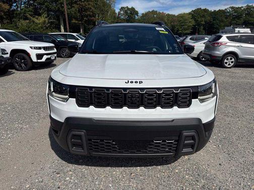 Bright White Clearcoat 2026 Jeep Cherokee Overland