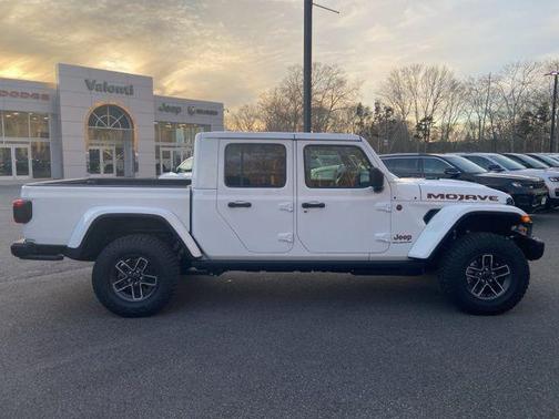 2026 Jeep Gladiator Mojave X 4x4