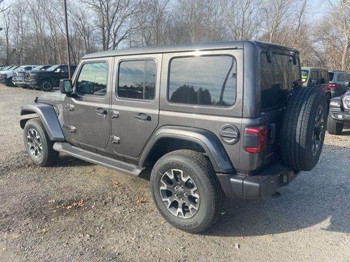 2026 Jeep Wrangler 4-Door Sahara 4x4