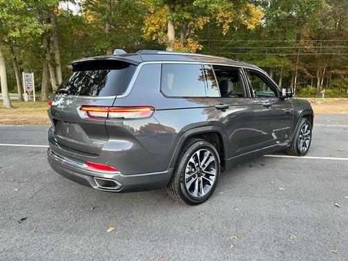 2023 Jeep Grand Cherokee L Overland