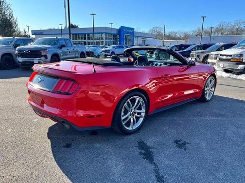 2017 Ford Mustang EcoBoost Premium