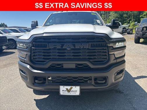 2025 RAM 2500 Tradesman Crew Cab 4x4 6'4' Box