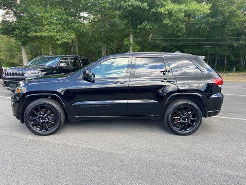 2019 Jeep Grand Cherokee Altitude