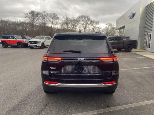 2024 Jeep Grand Cherokee 4xe Base