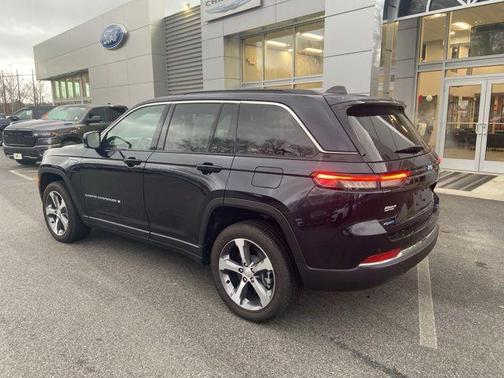 2024 Jeep Grand Cherokee 4xe Base