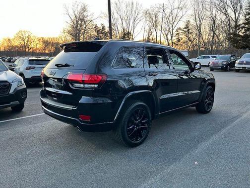 2019 Jeep Grand Cherokee Altitude