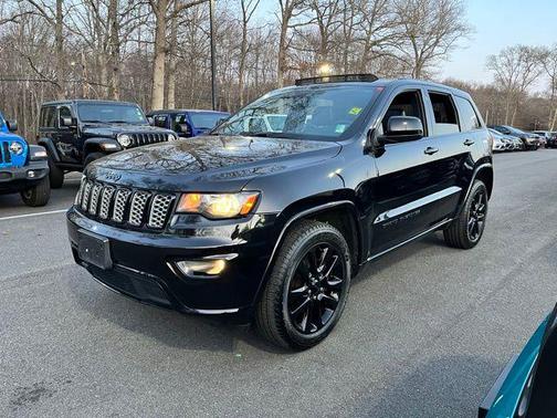 2019 Jeep Grand Cherokee Altitude