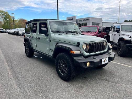 Earl Clearcoat 2024 Jeep Wrangler Sport S