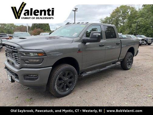 Ceramic Gray Clearcoat 2026 RAM 2500 Black Express Crew Cab 4x4 6'4' Box