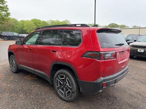 Red Hot Pearlcoat 2026 Jeep Cherokee Limited