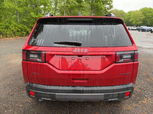 Red Hot Pearlcoat 2026 Jeep Cherokee Limited