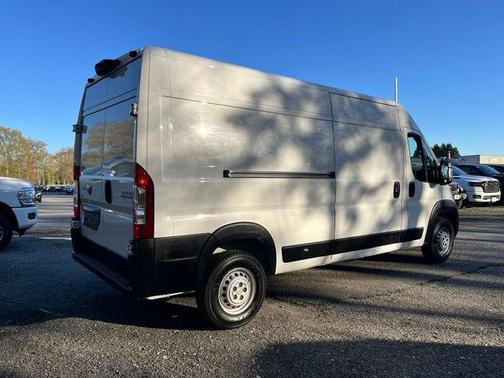 Bright White Clearcoat 2025 RAM ProMaster 3500 High Roof