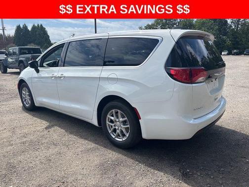 2026 Chrysler Voyager LX