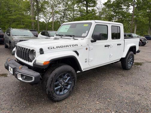 Bright White Clearcoat 2026 Jeep Gladiator 85th Anniversary Edition