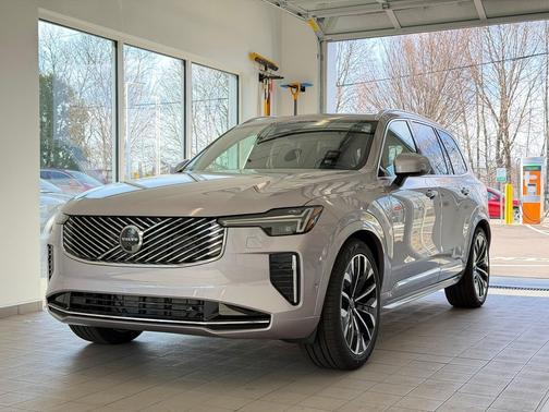 Aurora Silver 2026 Volvo XC90 Plus, B5 AWD Gas (mild hybrid), Gasoline, Bright, 7 Seats