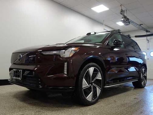 2025 Volvo EX90 Ultra