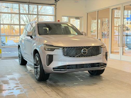 Aurora Silver 2026 Volvo XC90 Plus, B6 AWD Gas (mild hybrid), Gasoline, Bright, 7 Seats