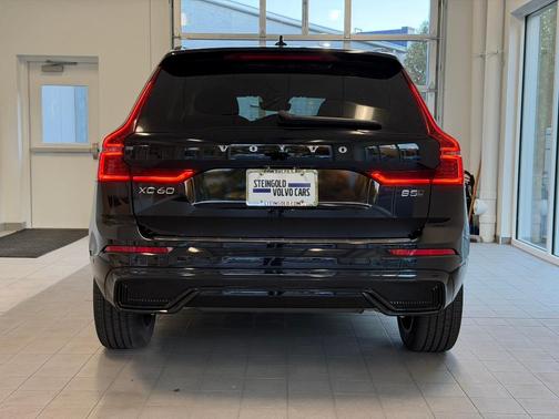 2026 Volvo XC60 B5 Plus