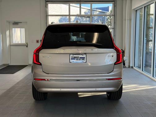 2026 Volvo XC90 B5 Plus 7-Seater