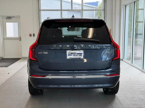 2026 Volvo XC90 B6 Ultra 7-Seater