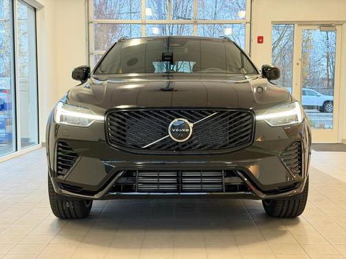 2026 Volvo XC60 Plug-In Hybrid T8 Polestar Engineered