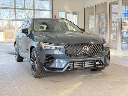 2026 Volvo XC60 Plug-In Hybrid T8 Ultra