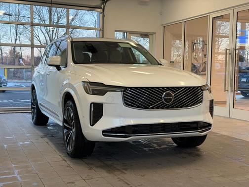 Crystal White Pearl 2026 Volvo XC90 Ultra, B6 AWD Gas (mild hybrid), Gasoline, Bright, 7 Seats