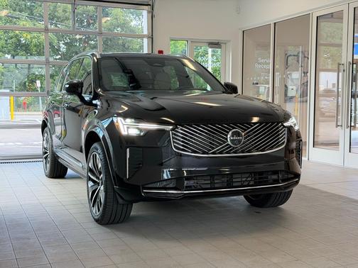 Onyx Black Metallic 2026 Volvo XC90 Ultra, B6 AWD Gas (mild hybrid), Gasoline, Bright, 7 Seats