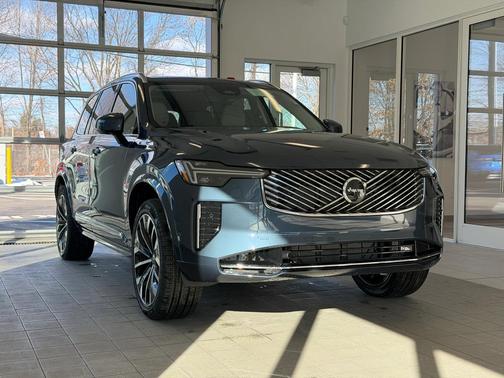 Denim Blue Metallic 2026 Volvo XC90 Ultra, B6 AWD Gas (mild hybrid), Gasoline, Bright, 7 Seats