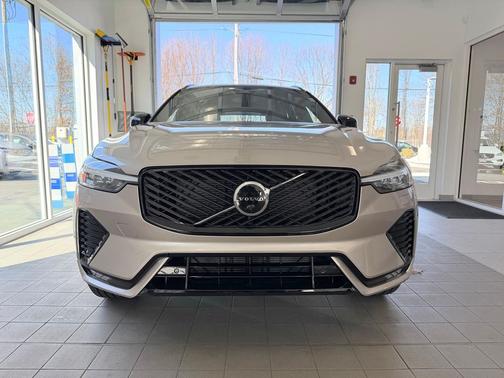 Bright Dusk Metallic 2026 Volvo XC60 B5 Plus