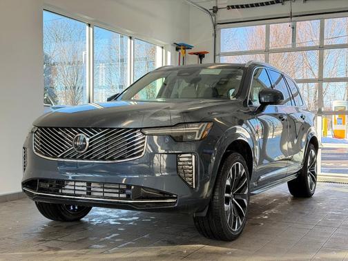 2026 Volvo XC90 Plug-In Hybrid T8 Ultra 7-Seater