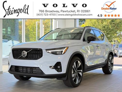 Cloud Blue 2026 Volvo XC40 B5 Ultra