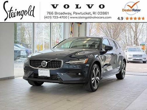 Denim Blue 2025 Volvo V60 Cross Country Plus