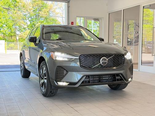 Forest Lake 2026 Volvo XC60 B5 Plus