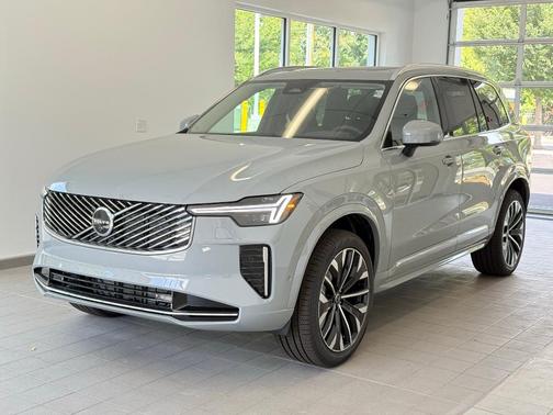 2026 Volvo XC90 B6 Plus 7-Seater